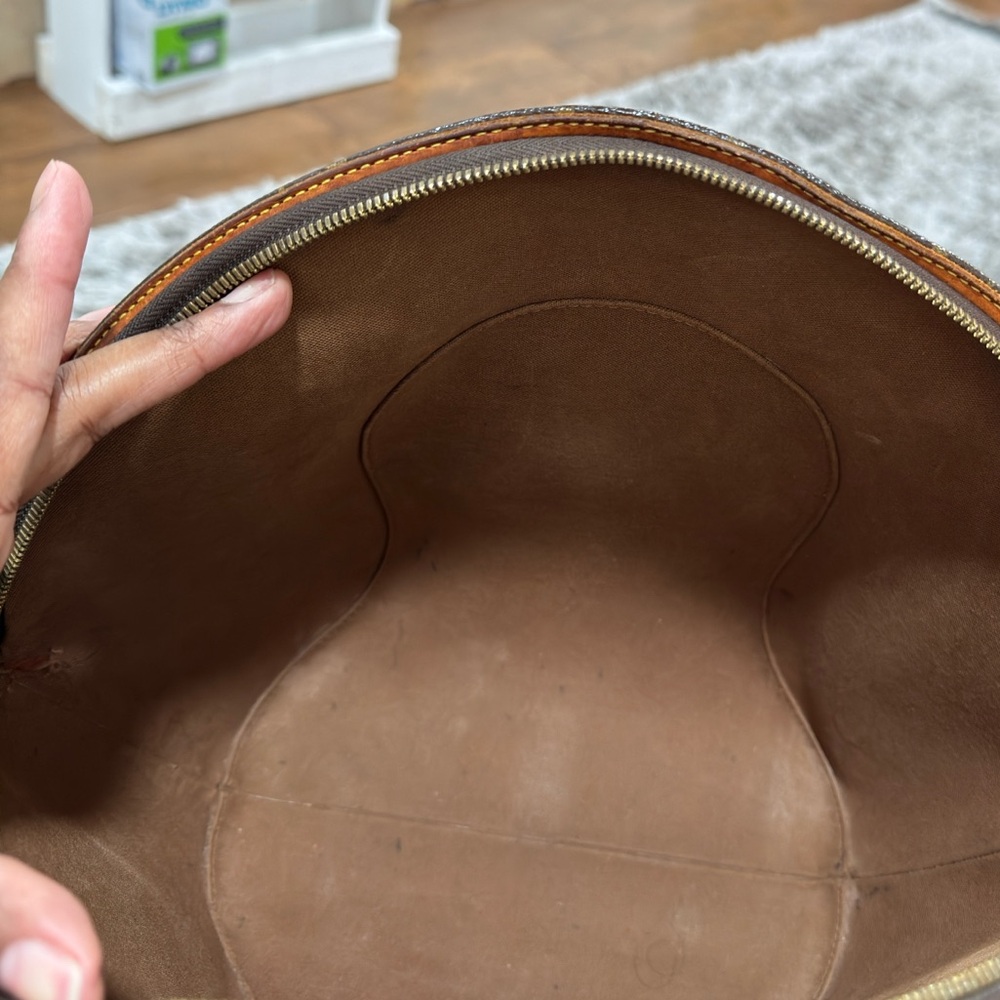 Louis Vuitton Ellipse Monogram Canvas PM - Picture 5 of 13